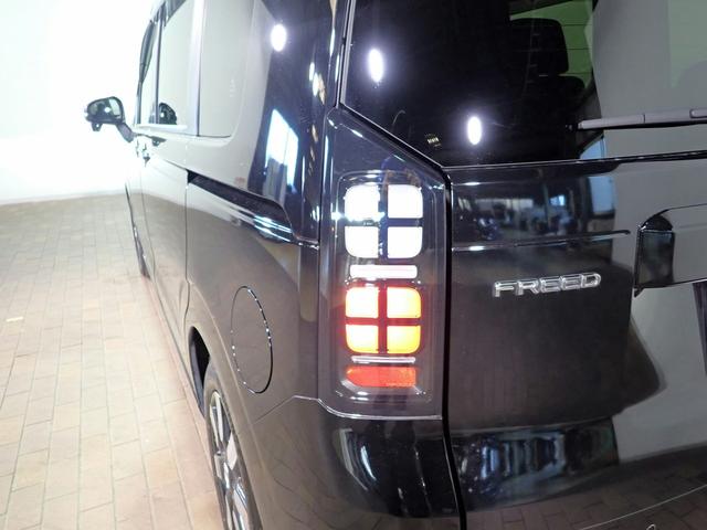 フリード エアーEX ギャザズメモリーナビ フルセグTV ブルートゥース バックカメラ 両側電動スライドドア LEDオートライト オートハイビーム ワンオーナー シートヒーター ホンダセンシング ハーフレザーシート BSI(27枚目)