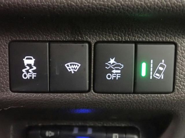 フリードハイブリッド ハイブリッド・Ｇ　ギャザズ９インチメモリーナビ　フルセグＴＶ　ブルートゥース　バックカメラ　ＥＴＣ車載器　両側電動スライドドア　シートヒーター　ＬＥＤオートライト　ワンオーナー　禁煙車　ドラレコ前後　ホンダセンシング（16枚目）