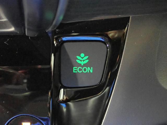 フリードハイブリッド ハイブリッド・Ｇ　ギャザズ９インチメモリーナビ　フルセグＴＶ　ブルートゥース　バックカメラ　ＥＴＣ車載器　両側電動スライドドア　シートヒーター　ＬＥＤオートライト　ワンオーナー　禁煙車　ドラレコ前後　ホンダセンシング（17枚目）