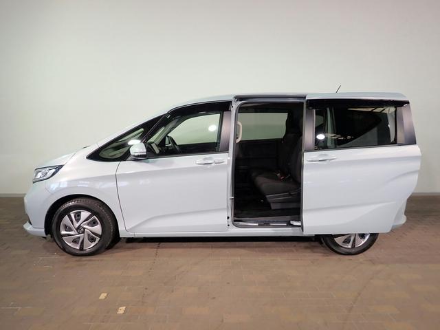 フリードハイブリッド ハイブリッド・Ｇ　ギャザズ９インチメモリーナビ　フルセグＴＶ　ブルートゥース　バックカメラ　ＥＴＣ車載器　両側電動スライドドア　シートヒーター　ＬＥＤオートライト　ワンオーナー　禁煙車　ドラレコ前後　ホンダセンシング（32枚目）