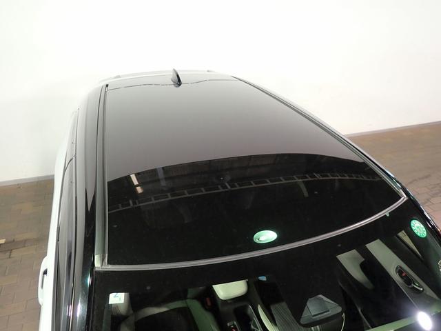 ヴェゼル ｅ：ＨＥＶＰＬａＹ　ギャザズ９インチナビ　フルセグＴＶ　ブルートゥース　全方位カメラ　ＥＴＣ２．０　ＬＥＤオートライト　ワンオーナー　禁煙車　パーキングセンサー　シート＆ステアリングヒーター　ワイヤレス充電　サンルーフ（34枚目）