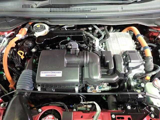 フィット ｅ：ＨＥＶクロスター　ギャザズ８インチＳＤナビ　フルセグＶ　ブルートゥース　バックカメラ　ＥＴＣ車載器　ＬＥＤオートライト　オートハイビーム　ワンオーナー　禁煙車　ドラレコ前後　パーキングセンサー　レーダークルーズＣ（37枚目）