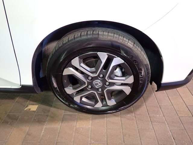 フリード＋ クロスター　ギャザズメモリーナビ　フルセグＴＶ　ブルートゥース　バックカメラ　ＥＴＣ車載器　両側電動スライドドア　ＬＥＤオートライト　シートヒーター　ワンオーナー　禁煙車　ハーフレザーシート　ルーフレール（35枚目）