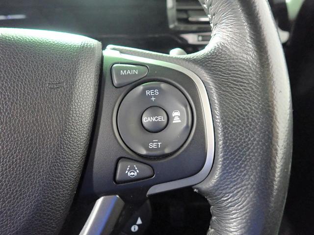 ステップワゴンスパーダ スパーダ・クールスピリットホンダセンシング　ギャザズ９インチメモリーナビ　フルセグＴＶ　ブルートゥース　天吊りモニター　バックカメラ　ＥＴＣ車載器　両側電動スライドドア　ＬＥＤオートライト　ワンオーナー　禁煙車　シートヒーター　パドルシフト（14枚目）