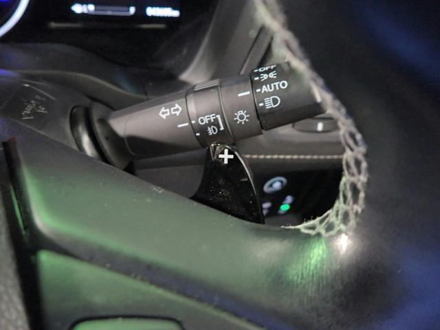 ヴェゼル RS・ホンダセンシング 社外メモリーナビ フルセグTV CD&DVD再生 ブルートゥース Bカメラ ETC車載器 LEDオートライト ワンオーナー シートヒーター パドルシフト ドラレコ ハーフレザーシート(14枚目)