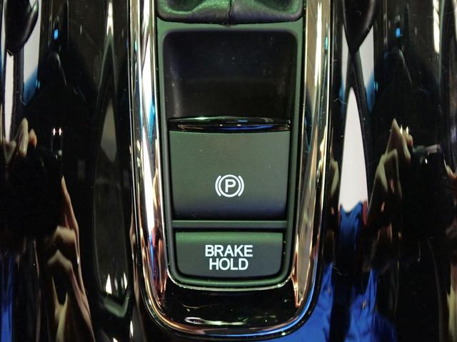 ヴェゼル RS・ホンダセンシング 社外メモリーナビ フルセグTV CD&DVD再生 ブルートゥース Bカメラ ETC車載器 LEDオートライト ワンオーナー シートヒーター パドルシフト ドラレコ ハーフレザーシート(18枚目)