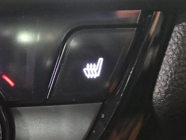 フィット ｅ：ＨＥＶホーム　オーディオレス　バックカメラ　ホンダセンシング　レーダークルーズＣ　ＬＥＤオートライト　オートハイビーム　ワンオーナー　禁煙車　パーキングセンサー　ハーブレザーシート　シートヒーター　ホンダセンシング（10枚目）