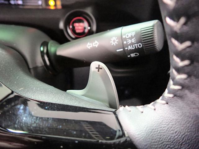 N-BOXカスタム ターボコーディネートスタイル オーディオレス バックカメラ 両側電動スライドドア LEDオートライト オートハイビーム ワンオーナー 禁煙車 Pセンサー シートヒーター レザーシート パドルシフト ホンダセンシング(13枚目)