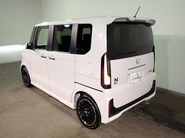 N-BOXカスタム ターボコーディネートスタイル オーディオレス バックカメラ 両側電動スライドドア LEDオートライト オートハイビーム ワンオーナー 禁煙車 Pセンサー シートヒーター レザーシート パドルシフト ホンダセンシング(34枚目)
