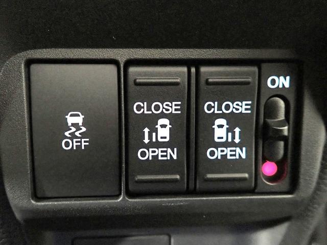 フリード e:HEVエアーEX ギャザズ8インチメモリーナビ ブルートゥース バックカメラ 両側電動スライドドア LEDオートライト オートハイビーム ワンオーナー 禁煙車 シートヒーター BSI パーキングセンサー(12枚目)