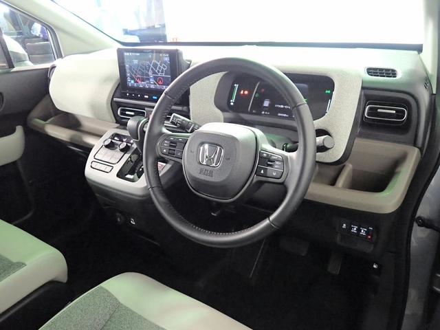 フリード e:HEVエアーEX ギャザズ8インチメモリーナビ ブルートゥース バックカメラ 両側電動スライドドア LEDオートライト オートハイビーム ワンオーナー 禁煙車 シートヒーター BSI パーキングセンサー(22枚目)