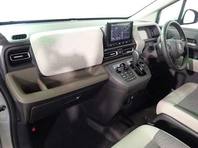 フリード e:HEVエアーEX ギャザズ8インチメモリーナビ ブルートゥース バックカメラ 両側電動スライドドア LEDオートライト オートハイビーム ワンオーナー 禁煙車 シートヒーター BSI パーキングセンサー(24枚目)