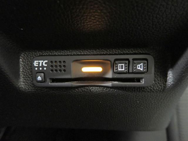 フリード＋ クロスター・ホンダセンシング　ギャザズメモリーナビ　フルセグＴＶ　ブルートゥース　バックカメラ　両側電動スライドドア　ＬＥＤオートライト　ＥＴＣ車載器　ワンオーナー　ハーフレザーシート　ドラレコ前後　シートバックテーブル（11枚目）