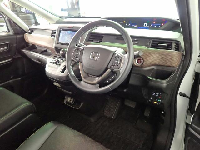 フリード＋ クロスター・ホンダセンシング　ギャザズメモリーナビ　フルセグＴＶ　ブルートゥース　バックカメラ　両側電動スライドドア　ＬＥＤオートライト　ＥＴＣ車載器　ワンオーナー　ハーフレザーシート　ドラレコ前後　シートバックテーブル（21枚目）