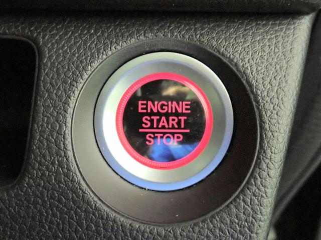 N-VAN+スタイル ファン ギャザズDPオーディオ ブルートゥース バックカメラ 両側スライドドア ワンセグTV LEDオートライト オートハイビーム 大型ルーフコンソール ワンオーナー 禁煙車 パーキングセンサー USB充電(15枚目)