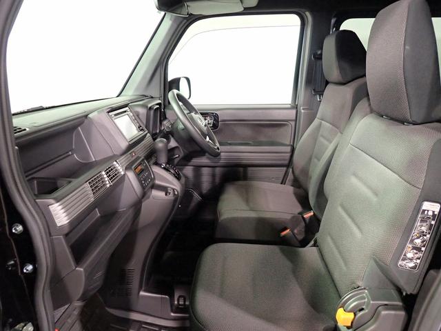 N-VAN+スタイル ファン ギャザズDPオーディオ ブルートゥース バックカメラ 両側スライドドア ワンセグTV LEDオートライト オートハイビーム 大型ルーフコンソール ワンオーナー 禁煙車 パーキングセンサー USB充電(25枚目)