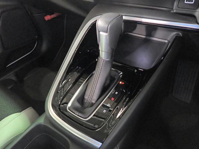 ヴェゼル ｅ：ＨＥＶＺ　ギャザズ９インチナビ　フルセグＴＶ　ブルートゥース　バックカメラ　ＥＴＣ２．０　ＬＥＤオートライト　ワンオーナー　禁煙車　シート＆ステアリングヒーター　ドラレコ前後　ハーフレザーシート　ＢＳＩ（23枚目）