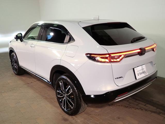 ヴェゼル ｅ：ＨＥＶＺ　ギャザズ９インチナビ　フルセグＴＶ　ブルートゥース　バックカメラ　ＥＴＣ２．０　ＬＥＤオートライト　ワンオーナー　禁煙車　シート＆ステアリングヒーター　ドラレコ前後　ハーフレザーシート　ＢＳＩ（34枚目）