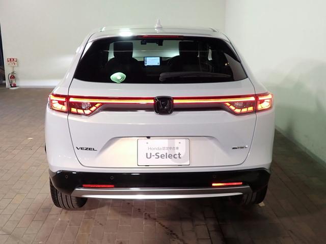 ヴェゼル ｅ：ＨＥＶＺ　ギャザズ９インチナビ　フルセグＴＶ　ブルートゥース　バックカメラ　ＥＴＣ２．０　ＬＥＤオートライト　ワンオーナー　禁煙車　シート＆ステアリングヒーター　ドラレコ前後　ハーフレザーシート　ＢＳＩ（35枚目）