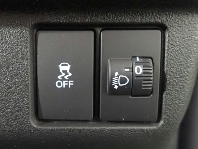 Ｎ－ＢＯＸカスタム ターボコーディネートスタイル　ギャザズ９インチメモリーナビ　フルセグＴＶ　ブルートゥース　Ｂカメラ　両側電動スライドドア　ＬＥＤオートライト　ワンオーナー　禁煙車　Ｐセンサー　シートヒーター　シートバックテーブル　ルーフコンソール（17枚目）