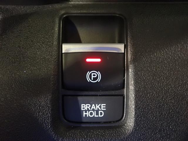 Ｎ－ＢＯＸカスタム ターボコーディネートスタイル　ギャザズ９インチメモリーナビ　フルセグＴＶ　ブルートゥース　Ｂカメラ　両側電動スライドドア　ＬＥＤオートライト　ワンオーナー　禁煙車　Ｐセンサー　シートヒーター　シートバックテーブル　ルーフコンソール（18枚目）