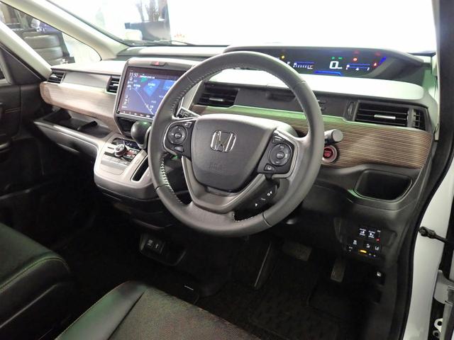 フリード＋ クロスター・ホンダセンシング　ギャザズ９メモリーナビ　フルセグＴＶ　ブルートゥース　バックカメラ　ＥＴＣ車載器　両側電動スライドドア　ＬＥＤオートライト　オートハイビーム　ワンオーナー　ハーフレザーシート　ホンダセンシング（22枚目）