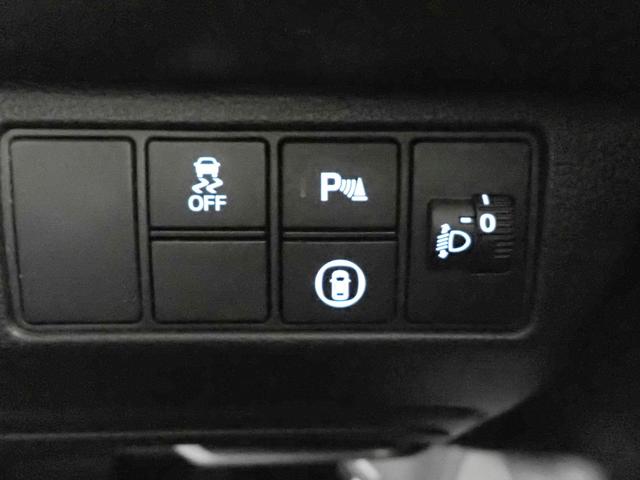 ヴェゼル e:HEVX ギャザズ8インチナビ フルセグTV ブルートゥース バックカメラ ETC車載器 LEDオートライト オートハイビーム ワンオーナー 禁煙車 パーキングセンサー パドルシフト ホンダセンシング(14枚目)