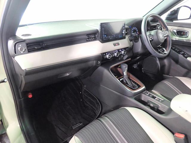 ヴェゼル e:HEVPLaY ホンダコネクト9インチナビ ブルートゥース バックカメラ ETC車載器 LEDオートライト ワンオーナー 禁煙車 シート&ステアリングヒーター ワイヤレス充電 パノラマルーフ BSI ドラレコ前後(25枚目)