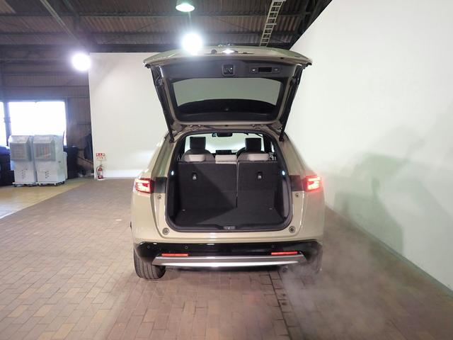 ヴェゼル e:HEVPLaY ホンダコネクト9インチナビ ブルートゥース バックカメラ ETC車載器 LEDオートライト ワンオーナー 禁煙車 シート&ステアリングヒーター ワイヤレス充電 パノラマルーフ BSI ドラレコ前後(28枚目)