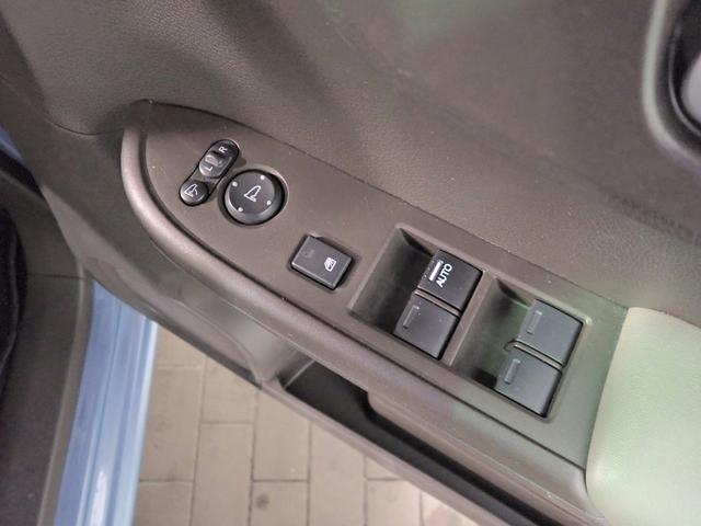 N-WGN Lホンダセンシング 社外メモリーナビ CD&DVD再生 ブルートゥース バックカメラ ETC車載器 シートヒーター オートライト 禁煙車 パーキングセンサー ホンダセンシング USB充電 スマートキー レンタアップ(19枚目)