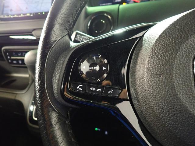 N-BOXカスタム L 社外メモリーナビ フルセグTV Bカメラ 両側電動スライドドア LEDオートライト ワンオーナー 禁煙車 Pセンサー シートヒーター USB充電 シートバックテーブル ホンダセンシング スマートキー(18枚目)