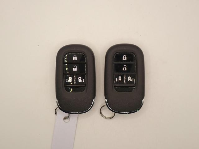 Ｎ－ＢＯＸカスタム コーディネートスタイル　社外メモリーナビ　フルセグＴＶ　ブルートゥース　Ｂカメラ　両側電動スライドドア　ＬＥＤオートライト　ＥＴＣ車載器　ワンオーナー　禁煙車　Ｐセンサー　シートヒーター　シートバックテーブル（10枚目）