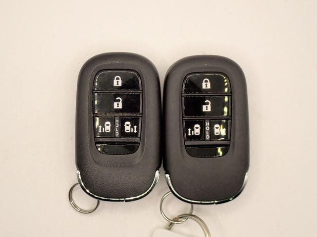 N-BOXカスタム ベースグレード ギャザズ9インチメモリーナビ フルセグTV ブルートゥース Bカメラ 両側電動スライドドア ETC車載器LEDオートライト ワンオーナー 禁煙車 Pセンサー シートヒーター シートバックテーブル(10枚目)