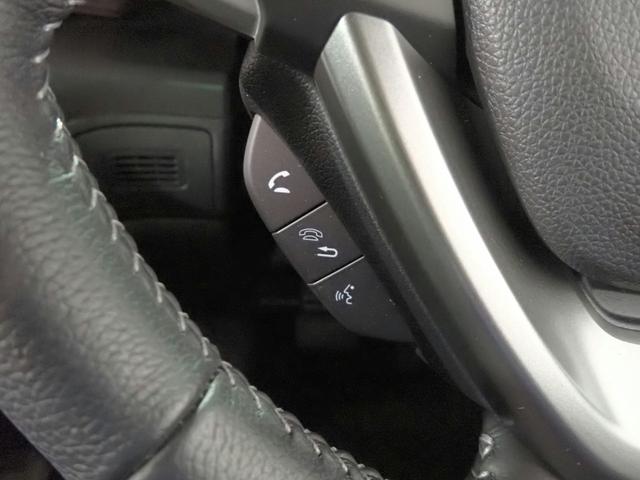 フリード クロスター ギャザズ9インチメモリーナビ ブルートゥース バックカメラ 両側電動スライドドア ETC車載器 LEDオートライト ワンオーナー 禁煙車 シートヒーター ハーフレザーシート ルーフレール(19枚目)