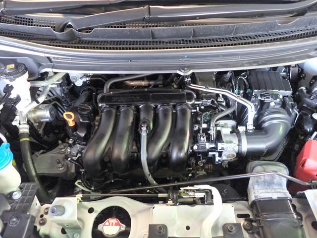 フリード クロスター ギャザズ9インチメモリーナビ ブルートゥース バックカメラ 両側電動スライドドア ETC車載器 LEDオートライト ワンオーナー 禁煙車 シートヒーター ハーフレザーシート ルーフレール(37枚目)