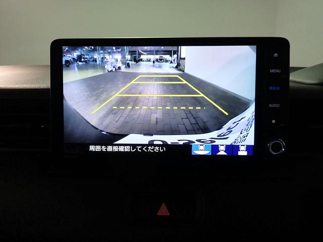 ヴェゼル ｅ：ＨＥＶＺ　ギャザズ９インチナビ　フルセグＴＶ　ブルートゥース　バックカメラ　ＥＴＣ車載器　ＬＥＤオートライト　オートハイビーム　ワンオーナー　禁煙車　パーキングセンサー　パドルシフト　ワイヤレス充電　ＢＳＩ（9枚目）