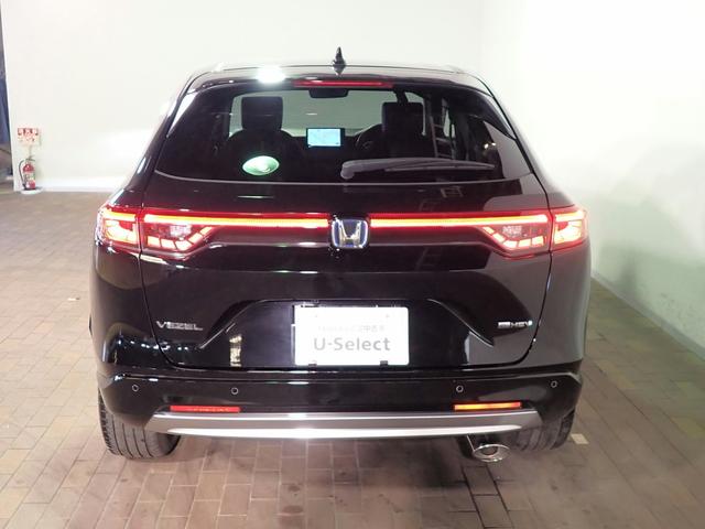 ヴェゼル ｅ：ＨＥＶＺ　ギャザズ９インチナビ　フルセグＴＶ　ブルートゥース　バックカメラ　ＥＴＣ車載器　ＬＥＤオートライト　オートハイビーム　ワンオーナー　禁煙車　パーキングセンサー　パドルシフト　ワイヤレス充電　ＢＳＩ（35枚目）