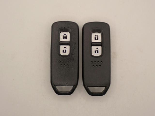 N-WGN L 純正ディスプレイオーディオ ワンセグTV バックカメラ シートヒーター オートライト ワンオーナー 禁煙車 パーキングセンサー ホンダセンシング USB充電 スマートキー アイドリングストップ(10枚目)