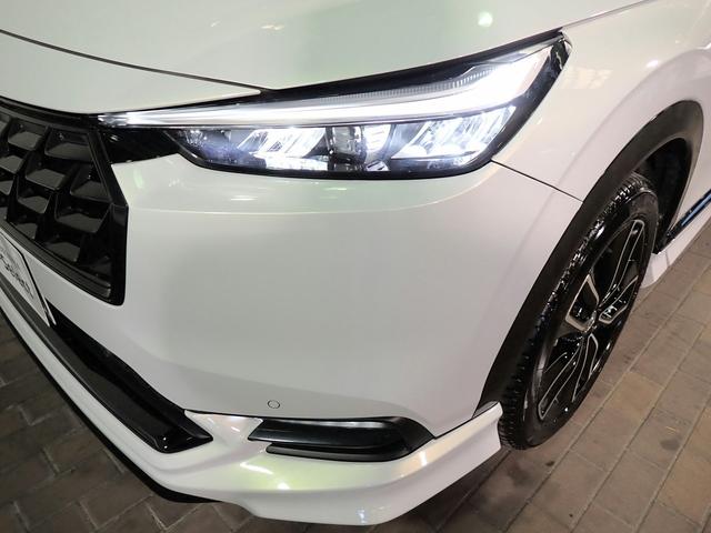 ヴェゼル ｅ：ＨＥＶＺ・ＰＬａＹパッケージ　ホンダコネクト９インチナビ　フルセグＴＶ　ブルートゥース　全方位Ｍ　ＥＴＣ２．０　ＬＥＤオートライト　ワンオーナー　禁煙車　Ｐセンサー　シートヒーター　４ＷＤ　デジタルインナーミラー　無限フルエアロ（29枚目）