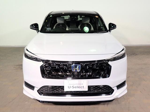 ヴェゼル ｅ：ＨＥＶＺ・ＰＬａＹパッケージ　ホンダコネクト９インチナビ　フルセグＴＶ　ブルートゥース　全方位Ｍ　ＥＴＣ２．０　ＬＥＤオートライト　ワンオーナー　禁煙車　Ｐセンサー　シートヒーター　４ＷＤ　デジタルインナーミラー　無限フルエアロ（31枚目）