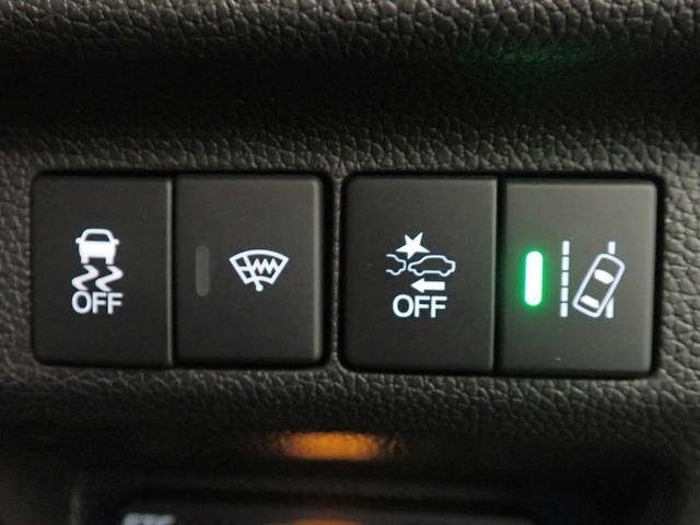 フリード＋ハイブリッド ハイブリッドＧ・ホンダセンシング　ギャザズ９インチメモリーナビ　フルセグＴＶ　ＣＤ＆ＤＶＤ再生　ブルートゥース　バックカメラ　ＥＴＣ車載器　両側電動スライドドア　シートヒーター　ＬＥＤオートライト　ワンオーナー　禁煙車　Ｓパッケージ（17枚目）