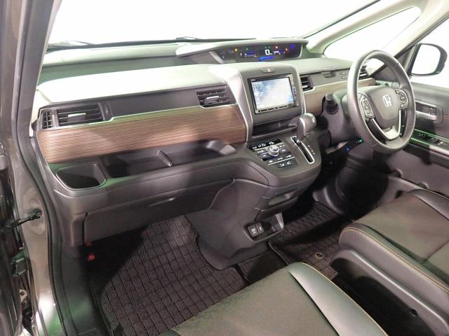 フリード クロスター ギャザズメモリーナビ ブルートゥース フルセグTV バックカメラ 両側電動スライドドア ETC車載器 LEDオートライト 禁煙車 シートヒーター ハーフレザーシート ドラレコ前後 ルーフレール(20枚目)