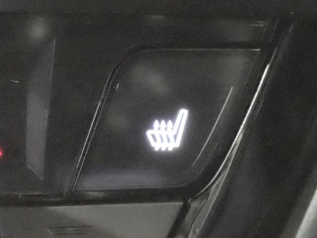 ヴェゼル ｅ：ＨＥＶＺ　ホンダコネクトナビ　フルセグＴＶ　ブルートゥース　バックカメラ　ＥＴＣ２．０　ＬＥＤオートライト　オートハイビーム　ワンオーナー　禁煙車　パーキングセンサー　パドルシフト　ワイヤレス充電　ＢＳＩ（12枚目）