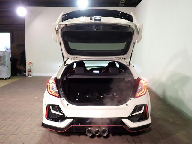 シビック タイプＲ　６速マニュアル　ギャザズメモリーナビ　フルセグＴＶ　ブルトュース　バックカメラ　ＥＴＣ２．０　ＬＥＤオートライト　オートハイビーム　ドラレコ　スマートキー　ホンダセンシング　純正２０ＡＷ（27枚目）