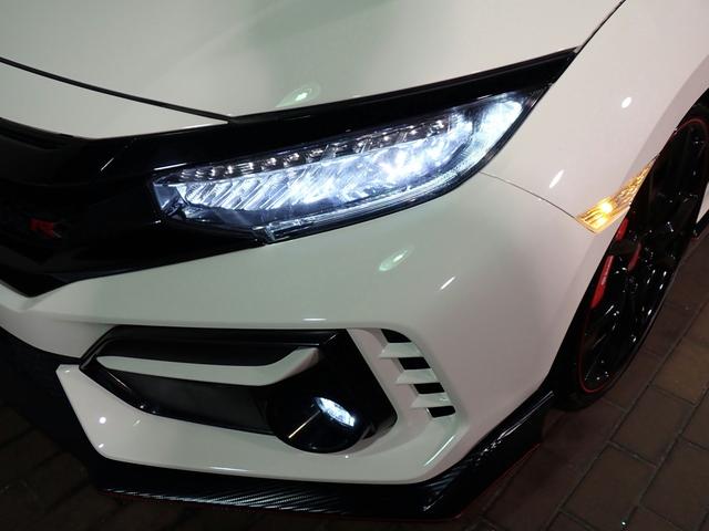 シビック タイプＲ　６速マニュアル　ギャザズメモリーナビ　フルセグＴＶ　ブルトュース　バックカメラ　ＥＴＣ２．０　ＬＥＤオートライト　オートハイビーム　ドラレコ　スマートキー　ホンダセンシング　純正２０ＡＷ（29枚目）