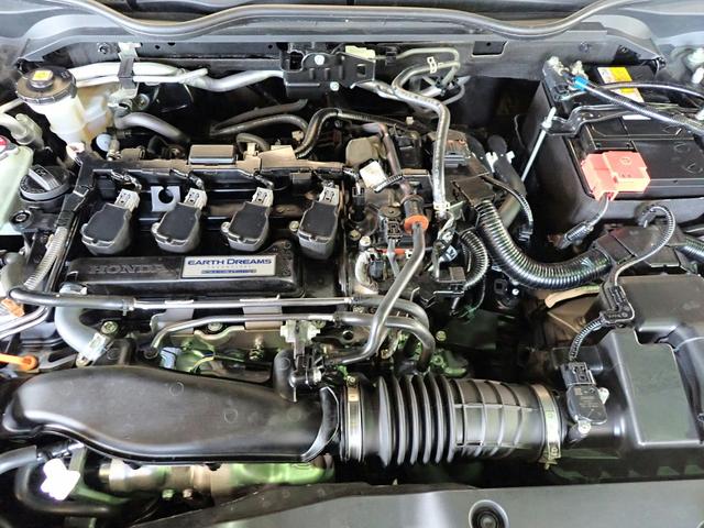 シビック ハッチバック　ギャザズメモリーナビ　フルセグＴＶ　バックカメラ　ＥＴＣ車載器　シートヒーター　ＬＥＤオートライト　オートハイビーム　禁煙車　ドラレコ　社外マフラー　ホンダセンシング　イエローフォグ（37枚目）