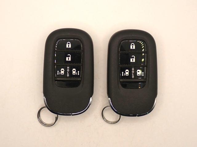 Ｎ－ＢＯＸカスタム ベースグレード　ギャザズ８インチメモリーナビ　フルセグＴＶ　Ｂカメラ　両側電動スライドドア　ＥＴＣ車載器　ＬＥＤオートライト　ワンオーナー　禁煙車　Ｐセンサー　シートヒーター　シートバックテーブル　ドラレコ前後（10枚目）