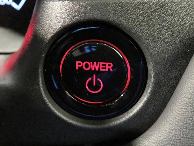 ヴェゼル ｅ：ＨＥＶＸ　ギャザズ９インチナビ　フルセグＴＶ　ブルートゥース　バックカメラ　ＬＥＤオートライト　オートハイビーム　ワンオーナー　禁煙車　パーキングセンサー　パドルシフト　ホンダセンシング　スマートキー（19枚目）