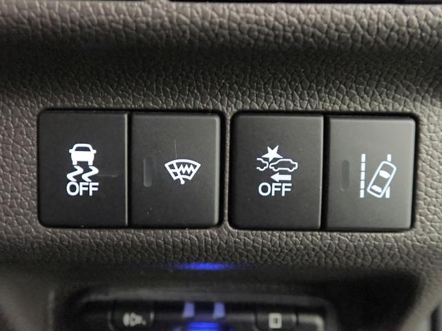 フリード Ｇ　ギャザズ８インチメモリーナビ　ブルートゥース　フルセグＴＶ　バックカメラ　両側電動スライドドア　ＥＴＣ車載器　ＬＥＤオートライト　ワンオーナー　禁煙車　シートヒーター　レーダークルーズコントロール（15枚目）