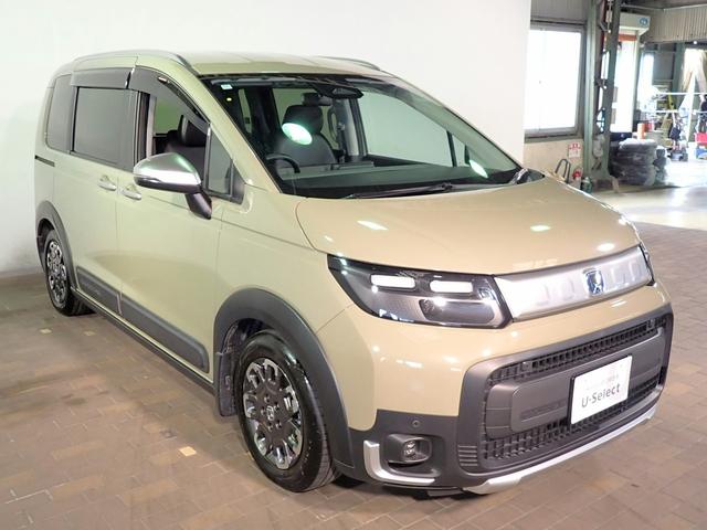 フリード e:HEVクロスター ギャザズ9インチメモリーナビ ブルートゥース フルセグTV バックカメラ ETC車載器 両側電動スライドドア シートヒーター LEDオートライト ワンオーナー 禁煙車 ルーフレール BSI(31枚目)